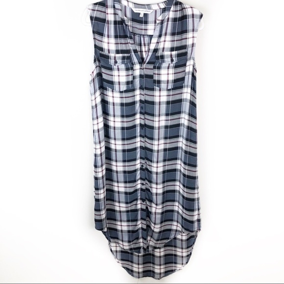 Cupcakes and Cashmere- Plaid Sleeveless Duster S - Picture 3 of 10